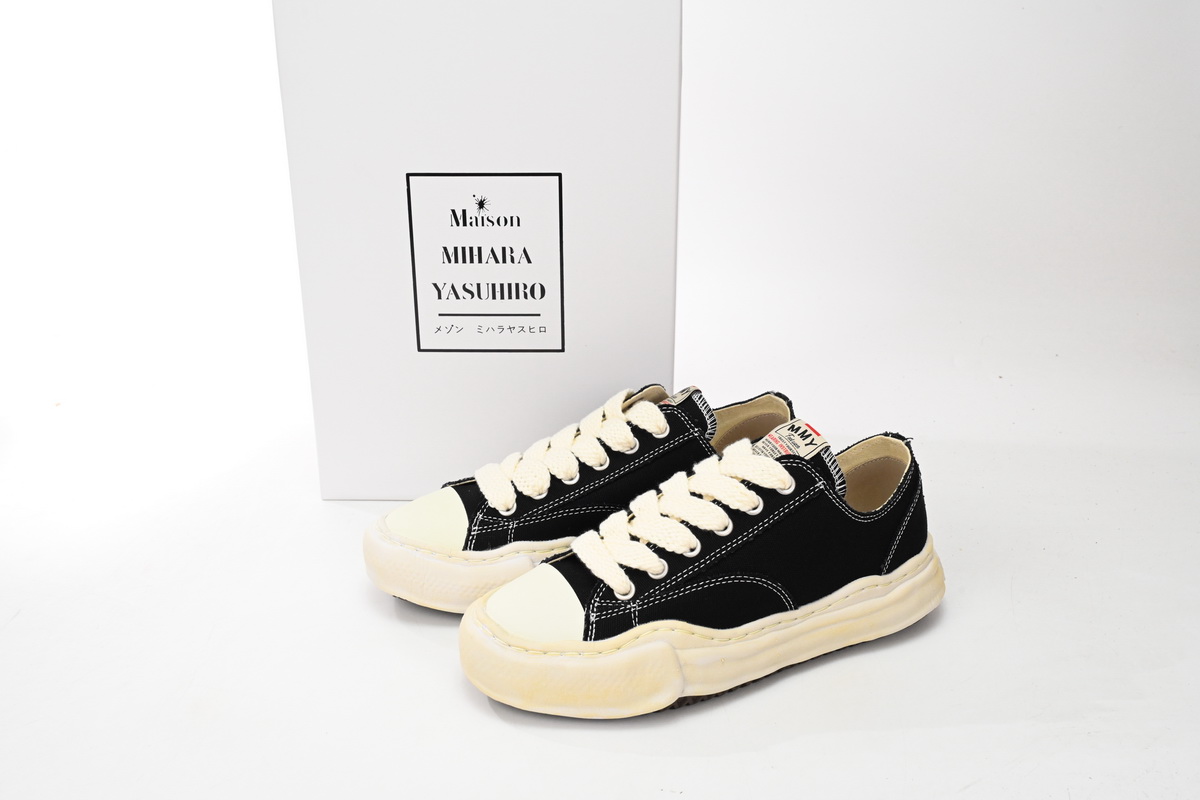    Pkgod NO.731 MIHARA YASUHIRO Black And White