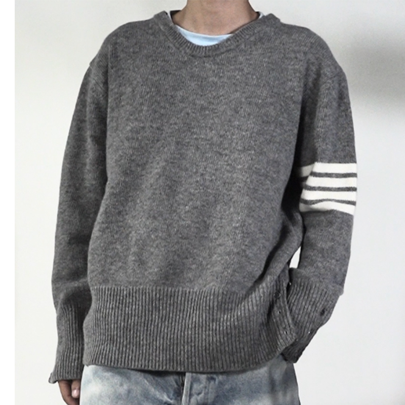     Thom Browne 4-Bar Stripe Shetland Wool Sweater MKA317A01085  