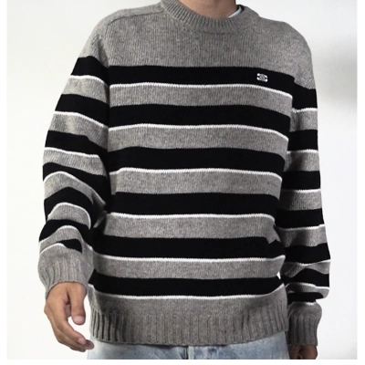     TRIOMPHE CREW NECK SWEATER IN STRIPED WOOL LIGHT REY/BLACK  2AE4B896T.06BK   01