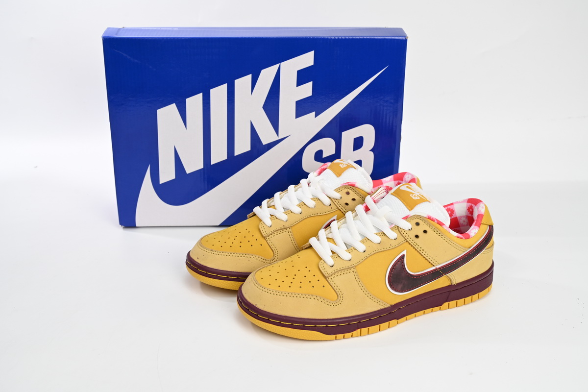   Pkgod Nike SB Dunk Low Yellow Lobster