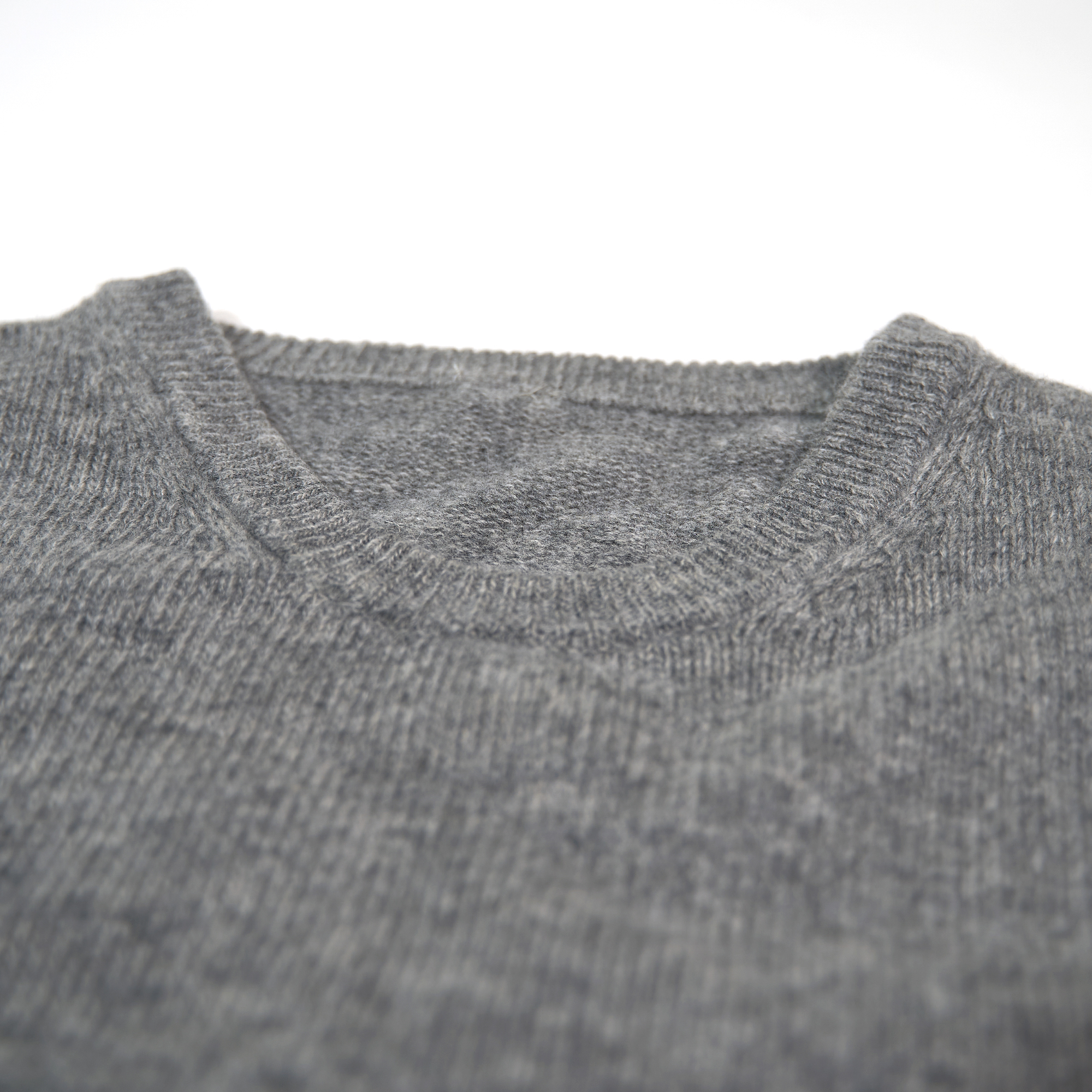     Thom Browne 4-Bar Stripe Shetland Wool Sweater MKA317A01085  