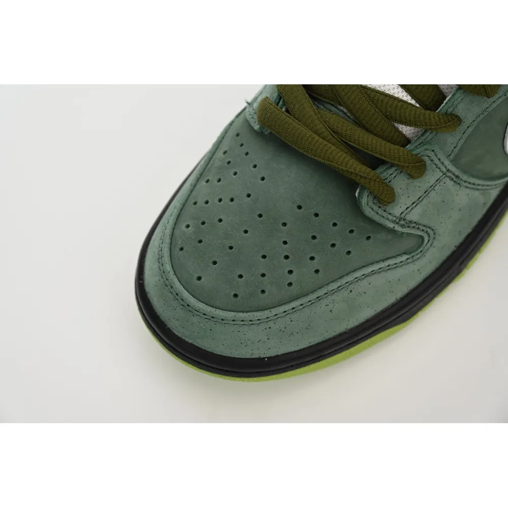  OG Sneakers & Nike SB Dunk Low Concepts Green Lobster  BV1310-337