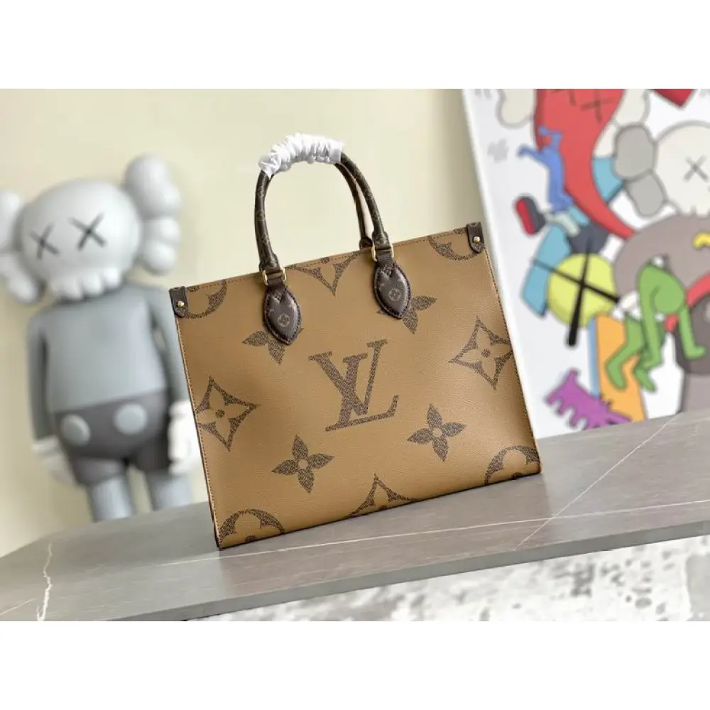  Top Quality LV Bag AKM45039