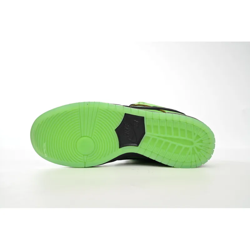 Pkgod The Powerpuff Girls x Nike SB Dunk Low “Buttercup”