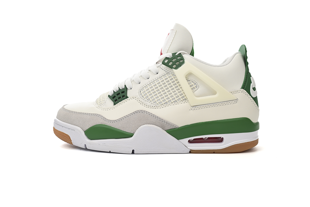 Air Jordan 4 Retro SB Pine Green $79.9