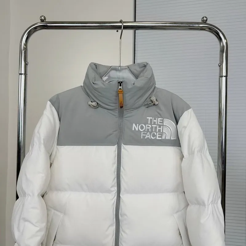 Top Quality The North Face Jacket SS23 Low- Fi Hi-Tek White