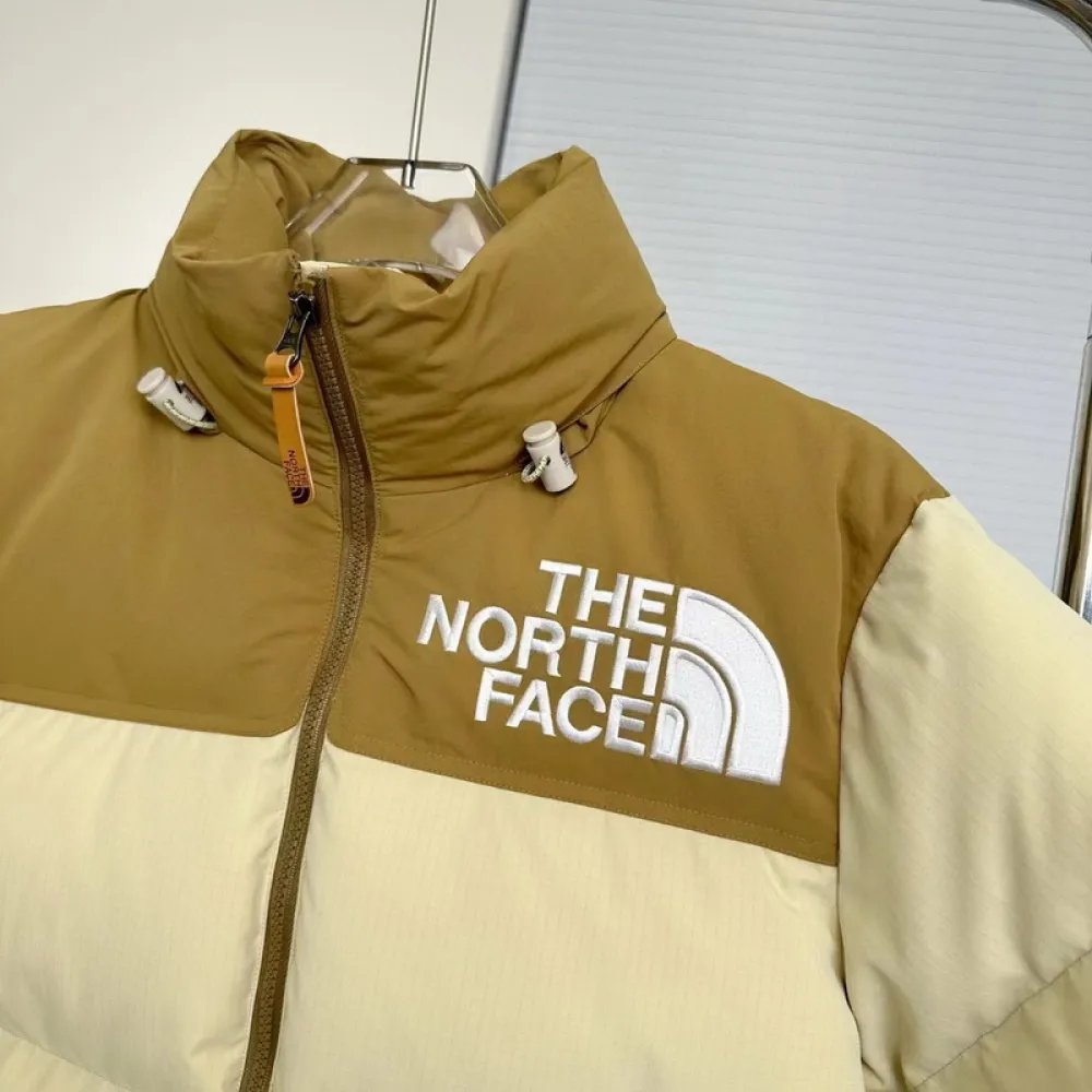 Top Quality The North Face Jacket SS23 Low- Fi Hi-Tek White khaki
