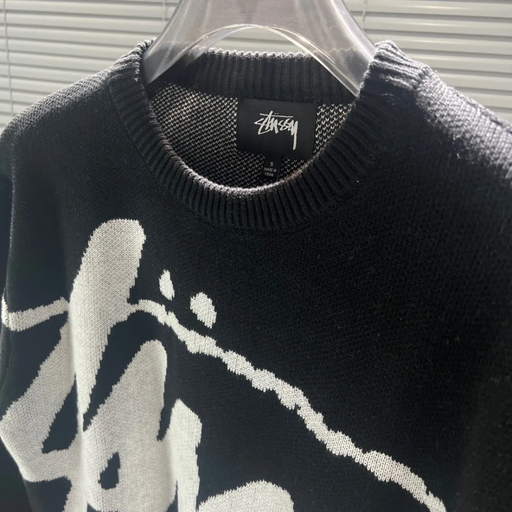 Top Quality Stussy Sweater XB411