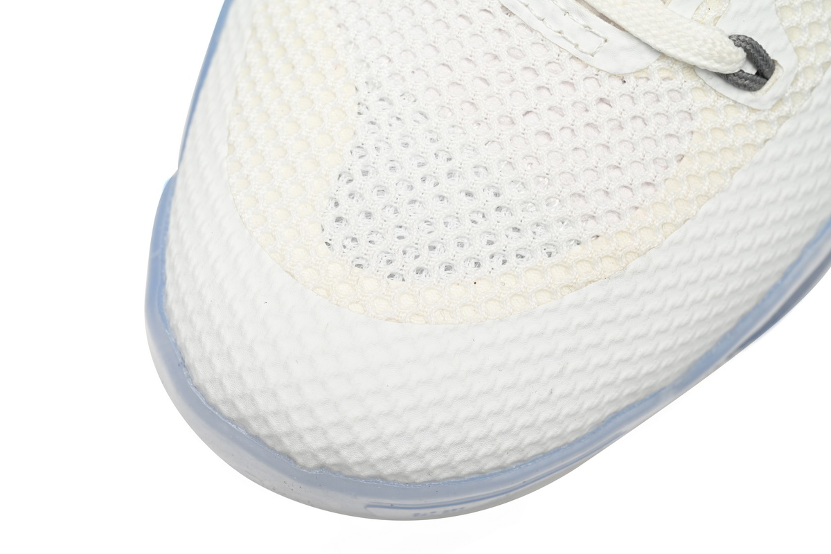 Nike Kobe 11 EM Low Fundamental 836184-100