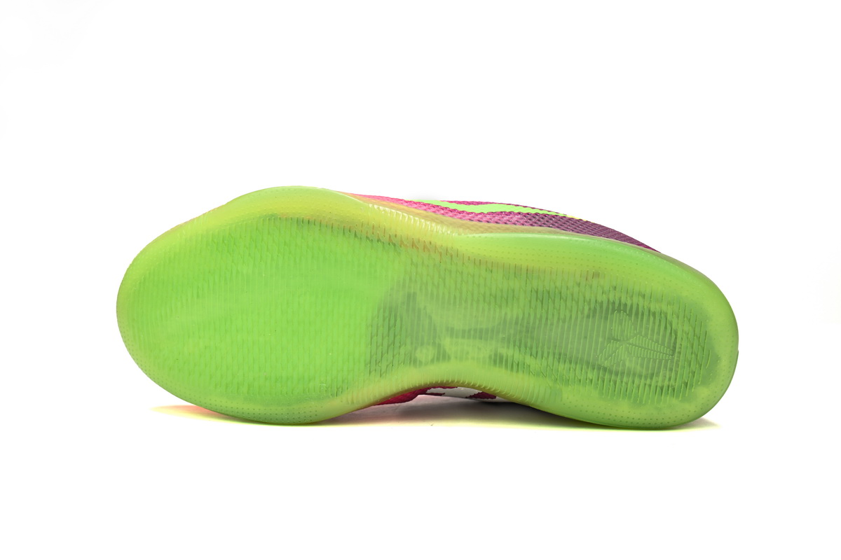 Nike Kobe 11 EM Low Mambacurial 836184 635