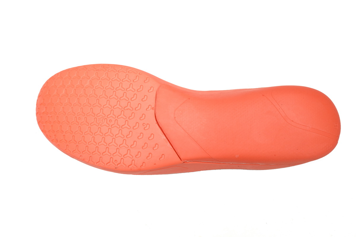 Nike Kobe 11 Peach Jam PE 856852-282