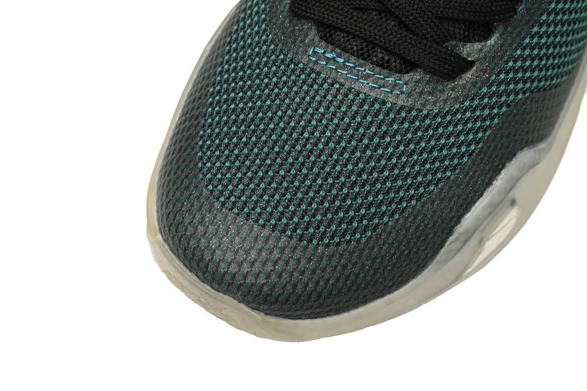    Nike Kobe 10 'Flight' 705317-308