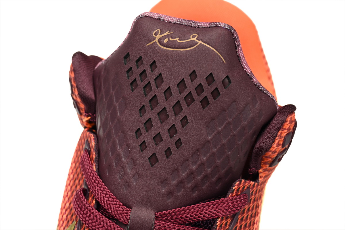   Nike Kobe 10 Silk Road 705317-676