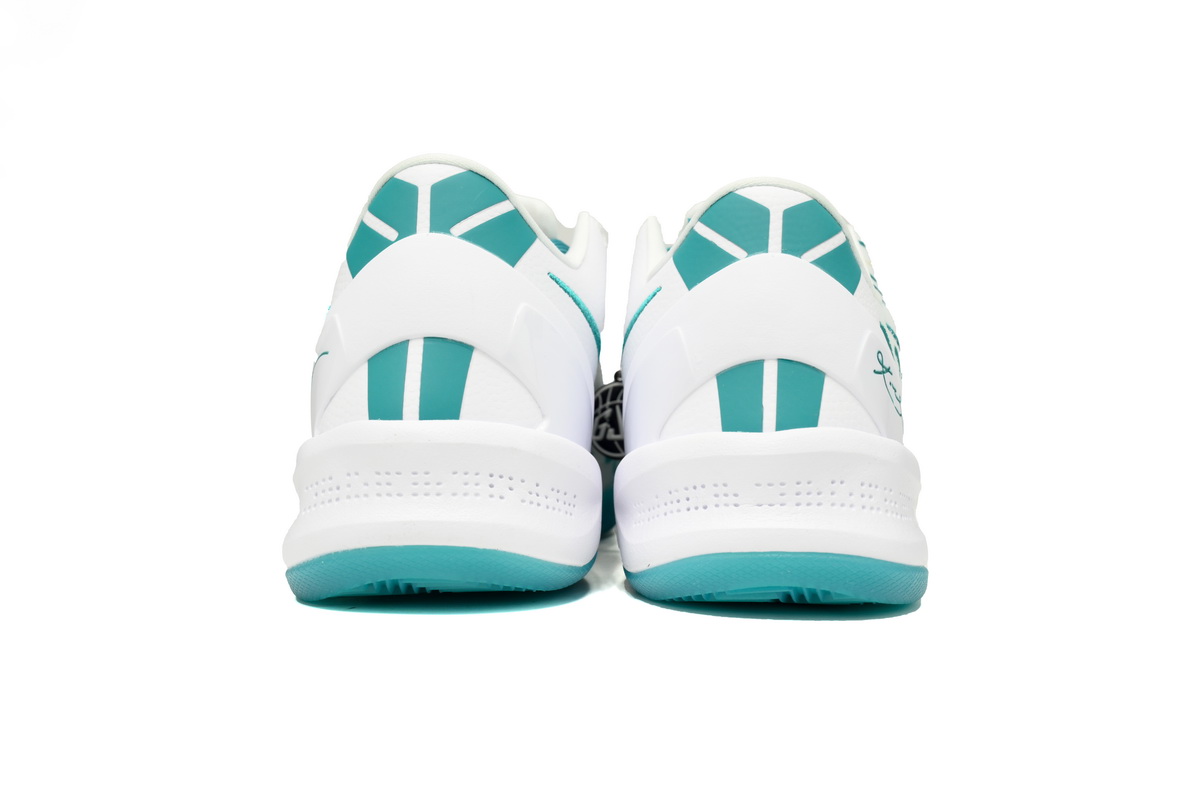 Nike Kobe 8 Protro Radiant Emerald FQ3549-101
