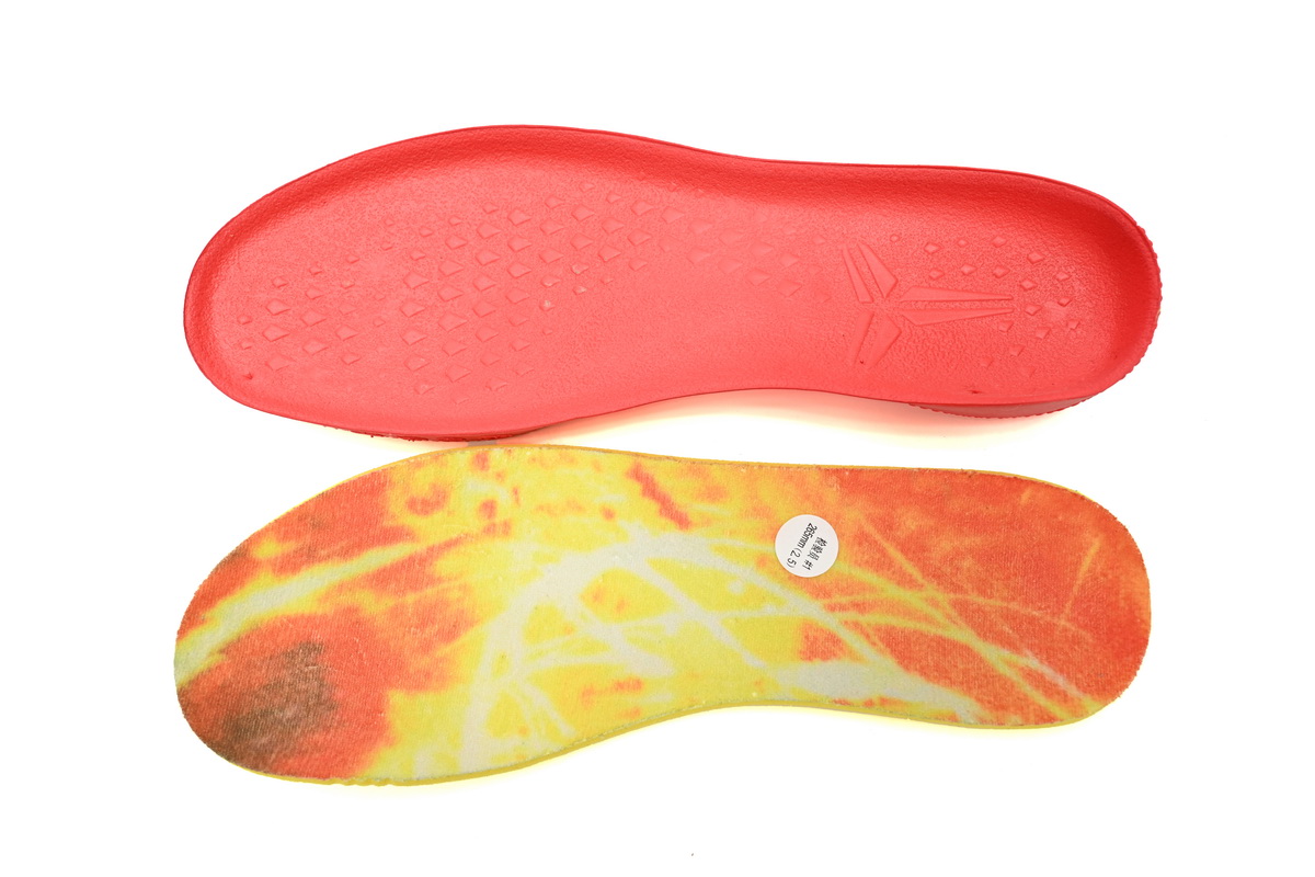 Nike Kobe 8 What the Kobe 635438-800