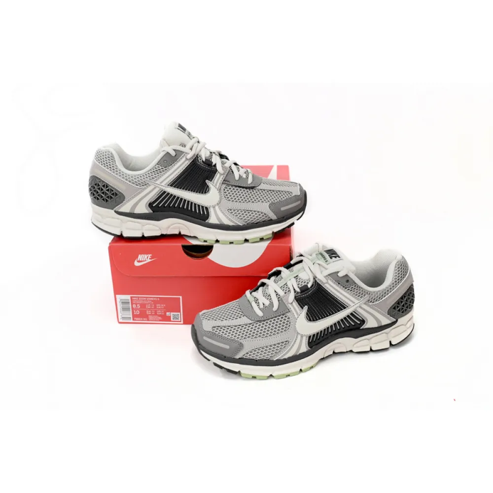 Pkgod Nike Zoom Vomero 5 Cobblestone Flat Pewter FB8825-001