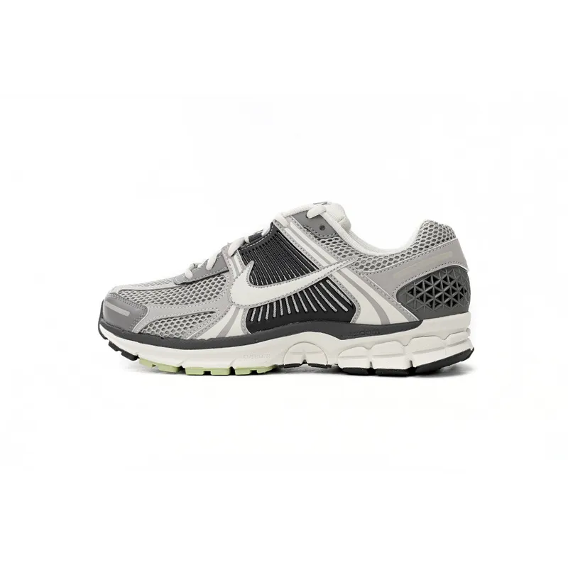 Pkgod Nike Zoom Vomero 5 Cobblestone Flat Pewter FB8825-001