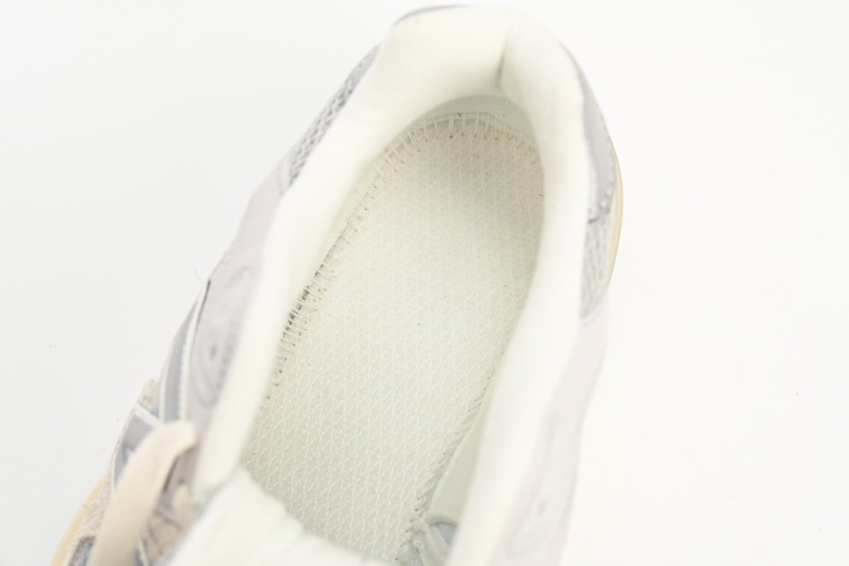     New Balance 9060 Lime U9060LNY