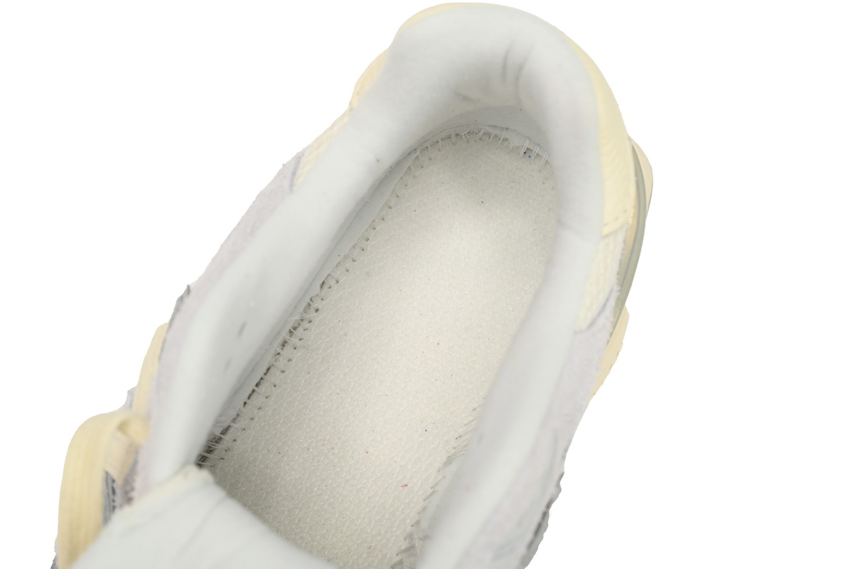     New Balance 9060 Rice White U9060HSA
