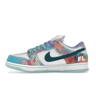    Pkgod Nike SB Dunk Low Futura Laboratories Bleached Aqua HF6061-400 01
