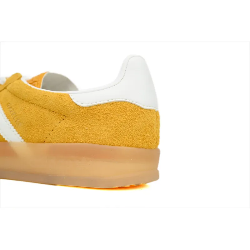 Pkgod adidas Gazelle Indoor Orange Peel White HQ8716