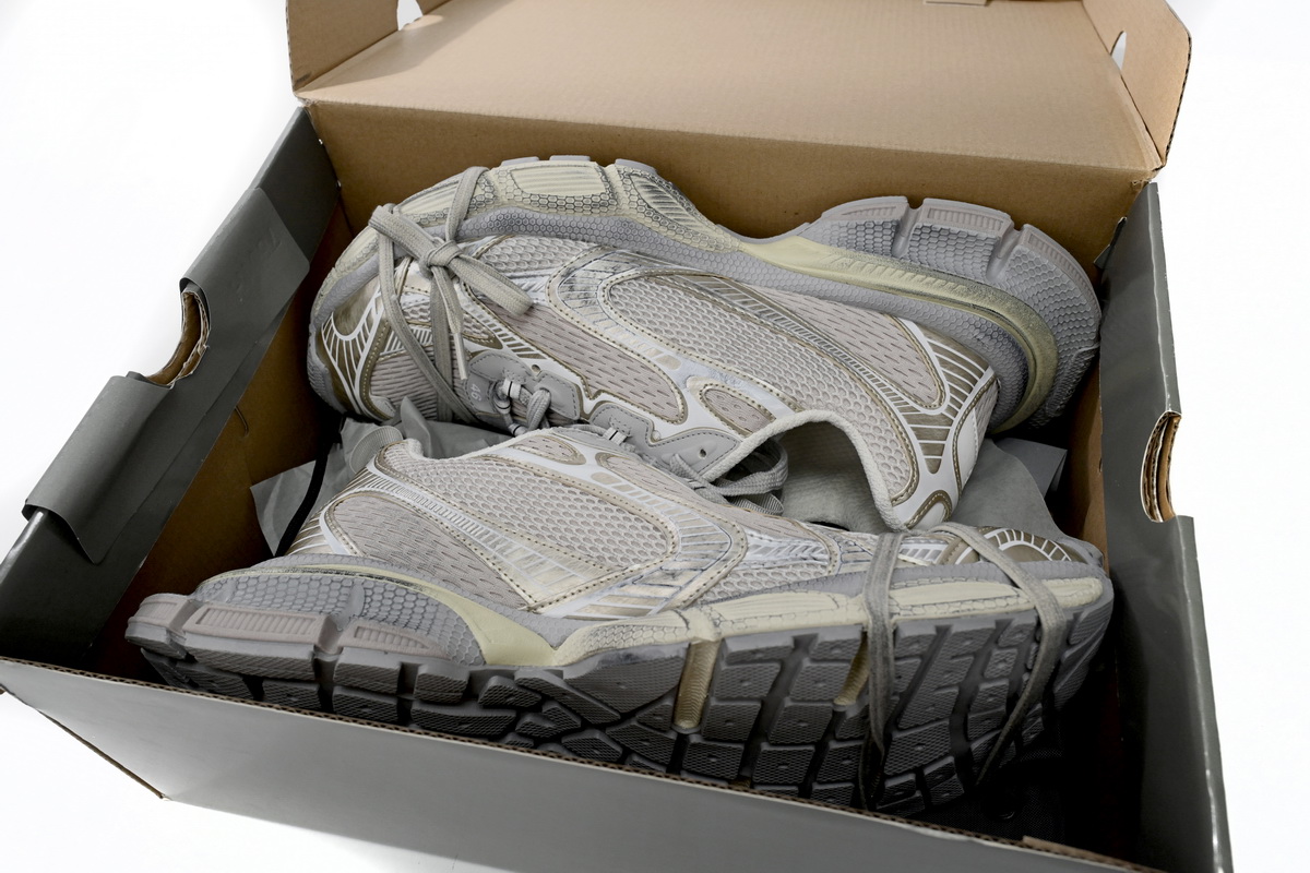    Balenciaga 10.0 3XL Off White 734731W3XL49191