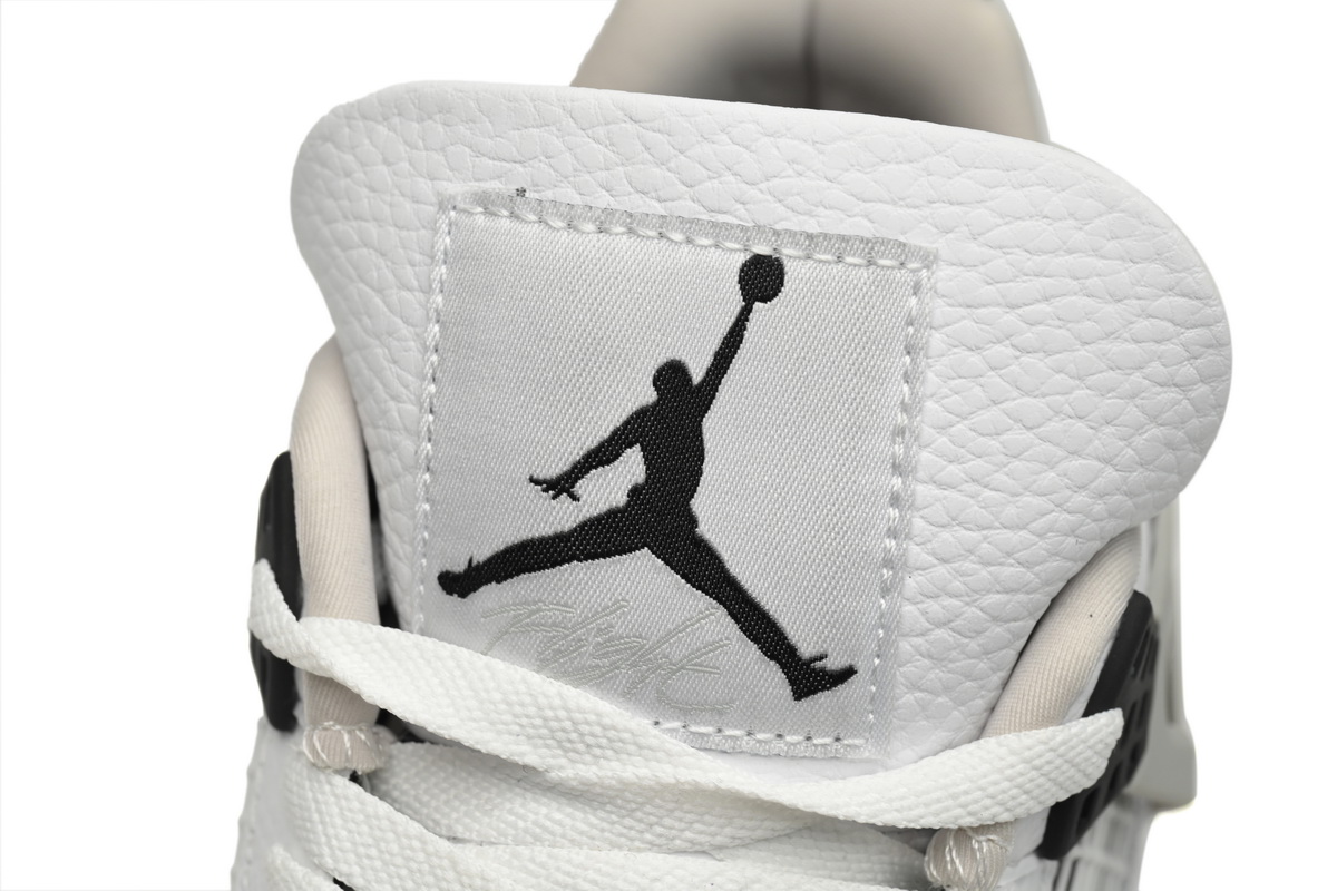 Air Jordan 4 Retro Military Black $79.9
