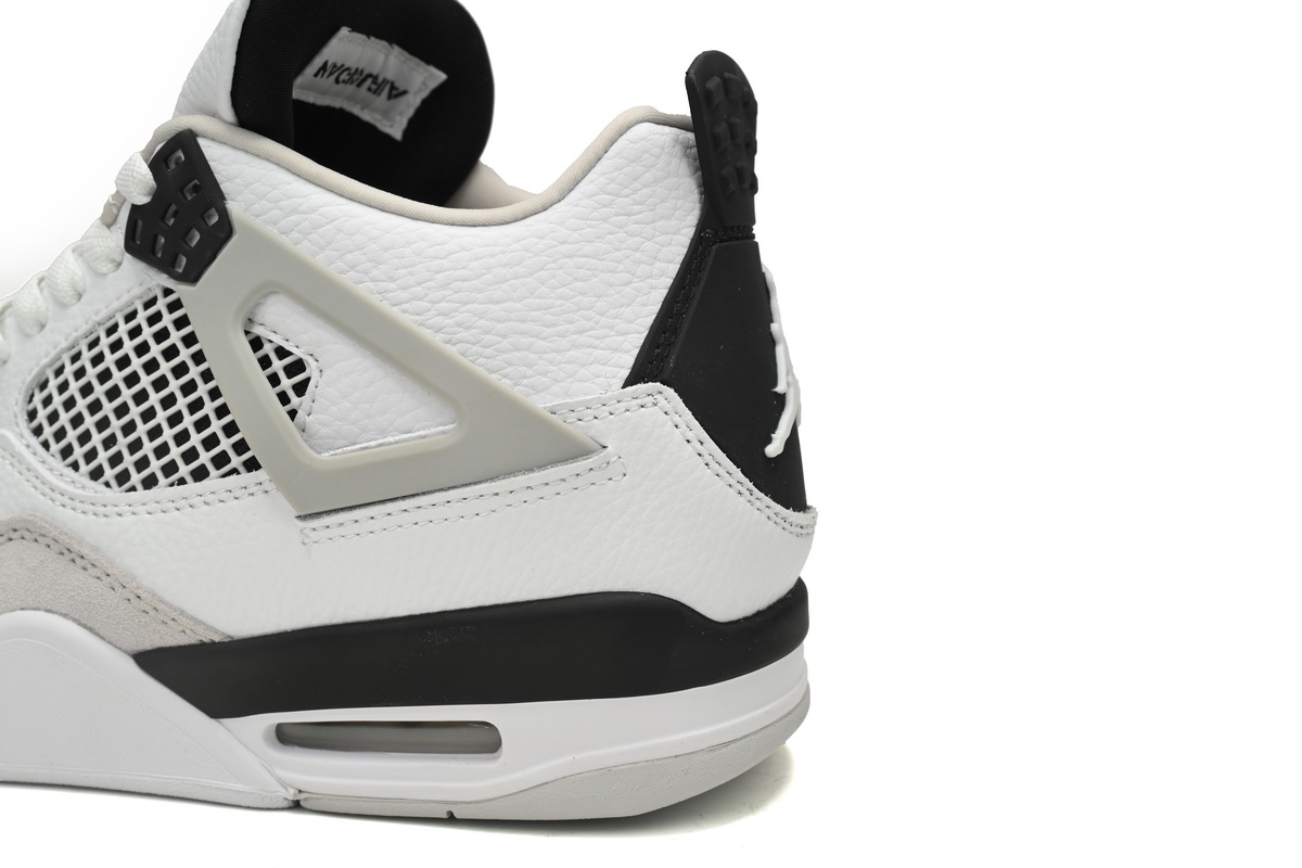 Air Jordan 4 Retro Military Black $79.9