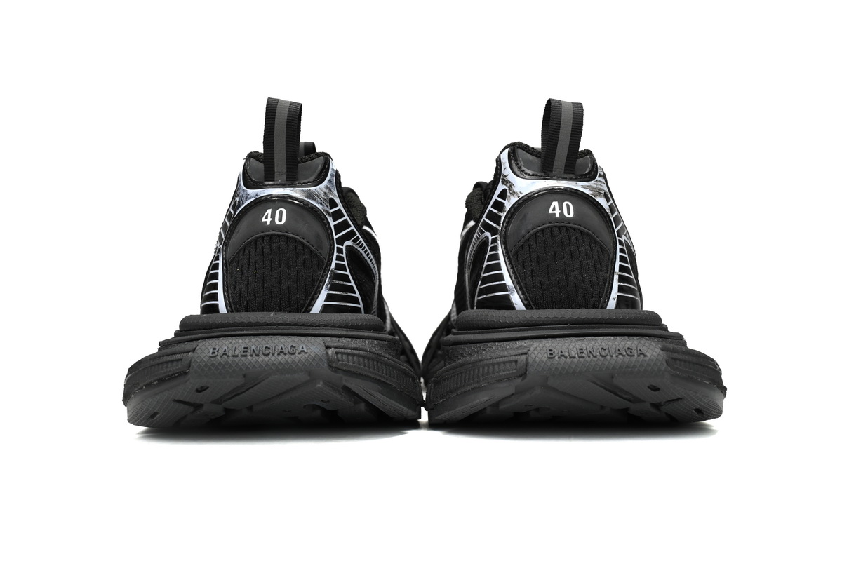    Balenciaga 3XL Lace-Up Sneakers Black And White 542228 W2RB8 1090 