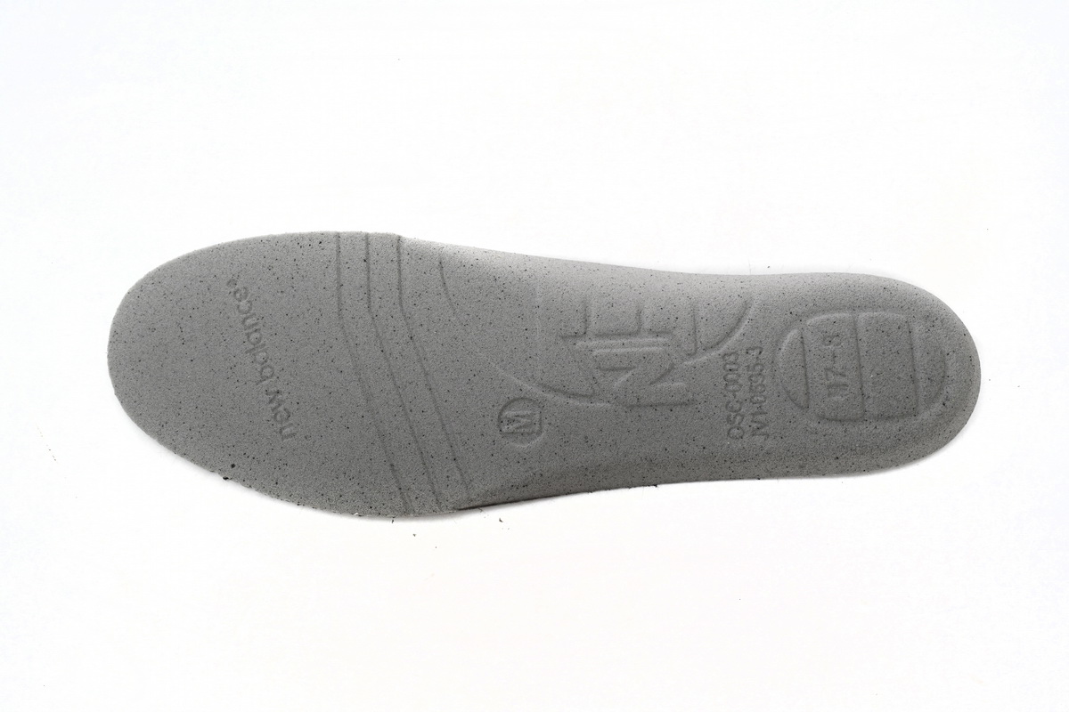    NEW BALANCE 1906R Light Gray M1906DC