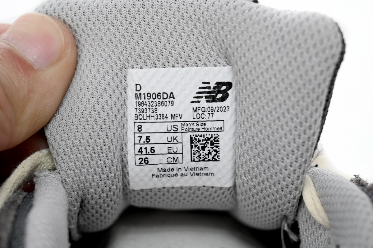 NEW BALANCE 1906R Retro Grey M1906DA