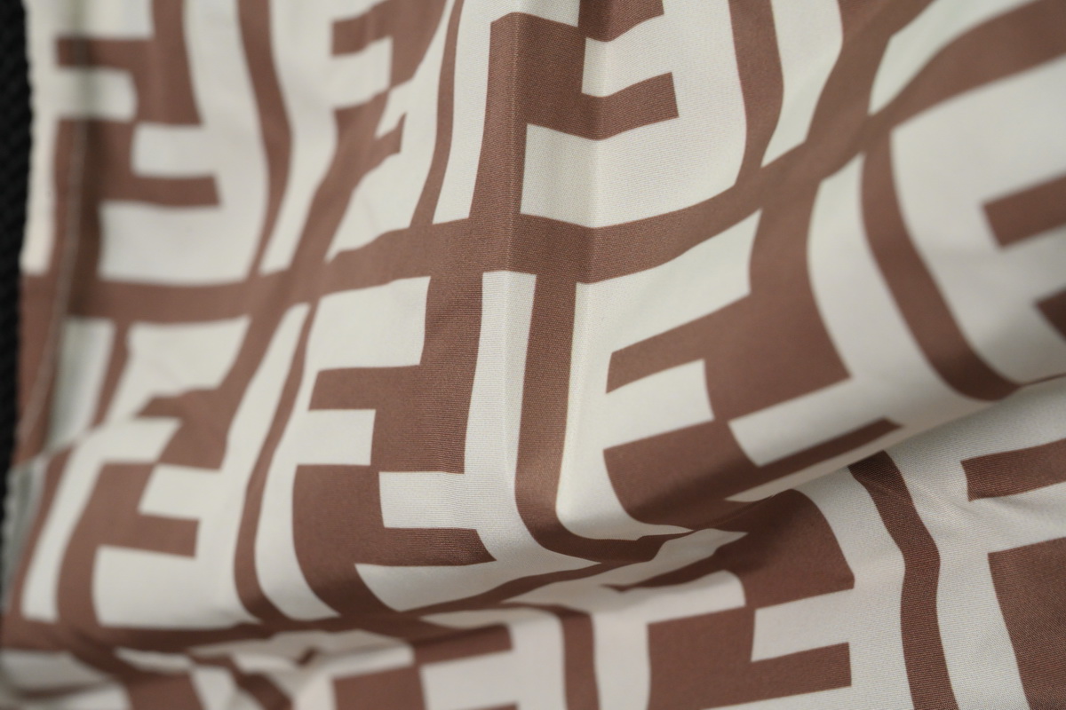 Top Quality Fendi FF Motif Shorts Black/Brown