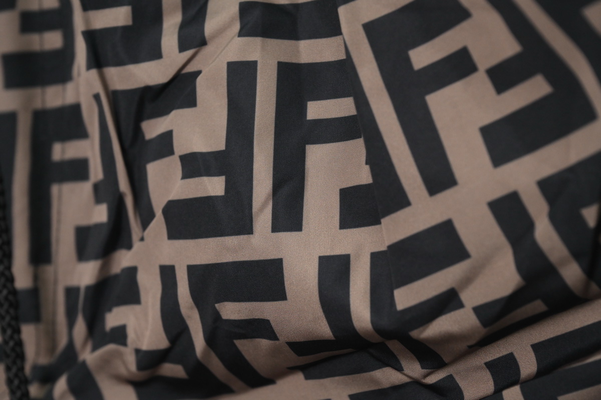 Top Quality Fendi FF Motif Shorts Black/Brown