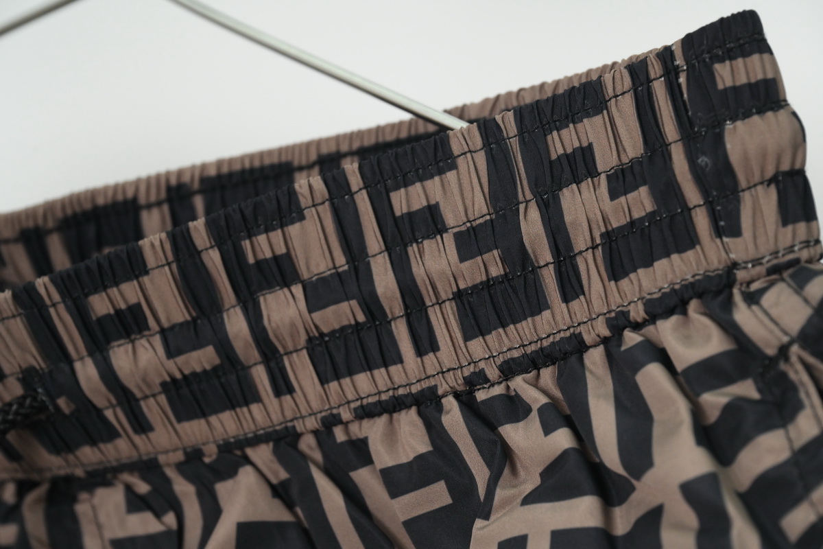 Top Quality Fendi FF Motif Shorts Black/Brown