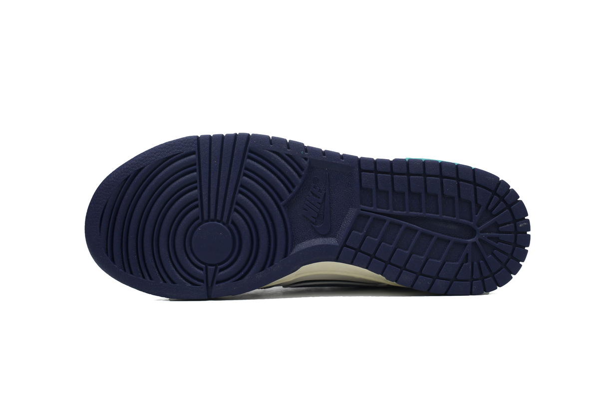 Pkgod Nike Dunk SB Low Walking Dragon