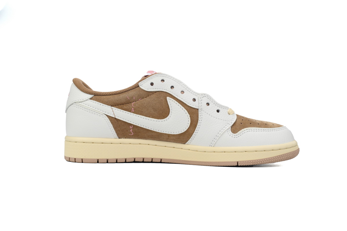     Travis Scott x Air Jordan 1 Low Sail Shy Pink