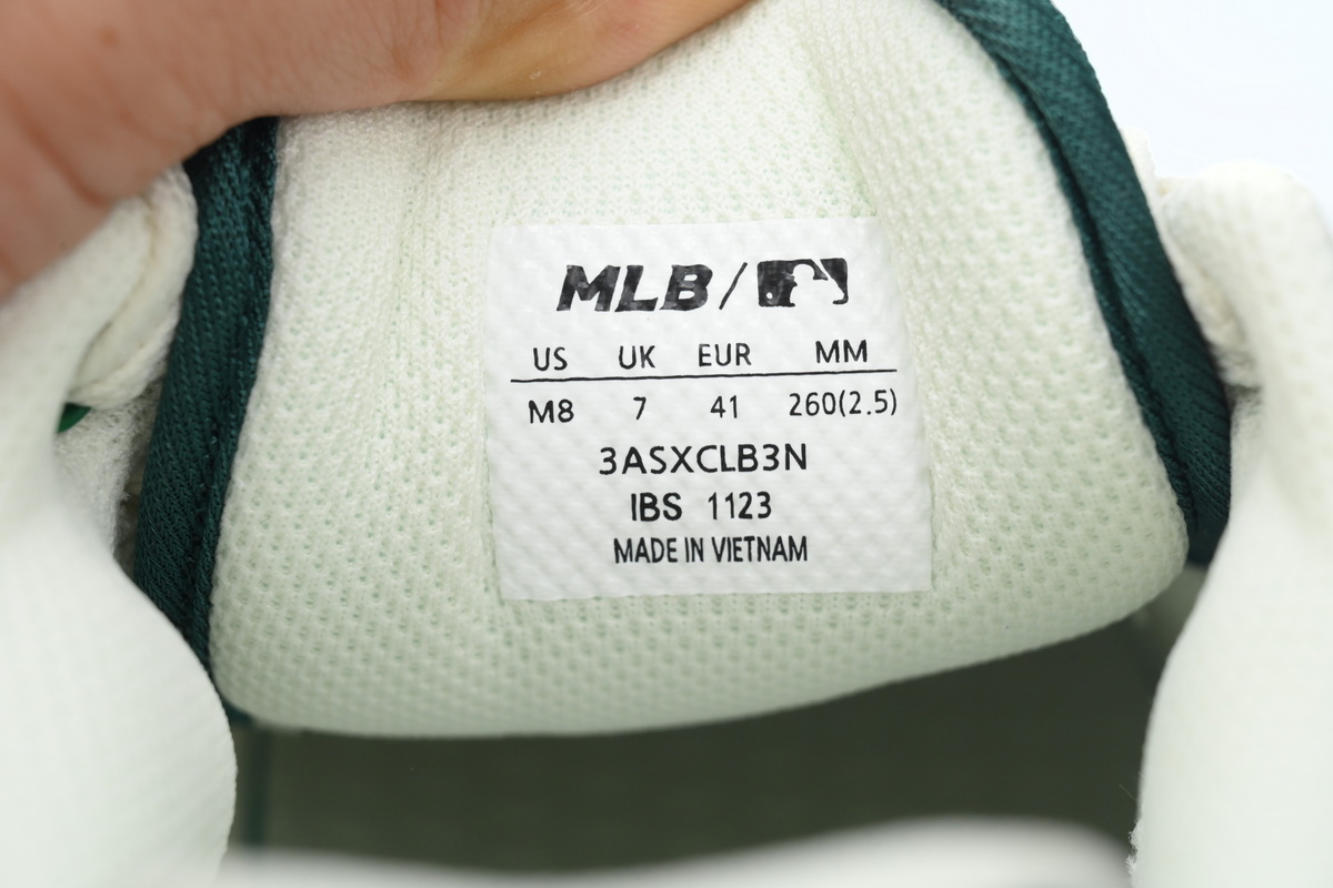    Giay MLB Chunky Liner Basic New York Yankees Sneaker 3ASXCLB3N-50GND
