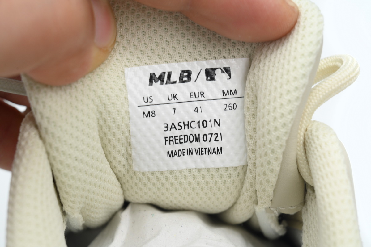    Giay MLB Chunky Liner Basic New York Yankees Sneaker 32SHC101N-50BGL
