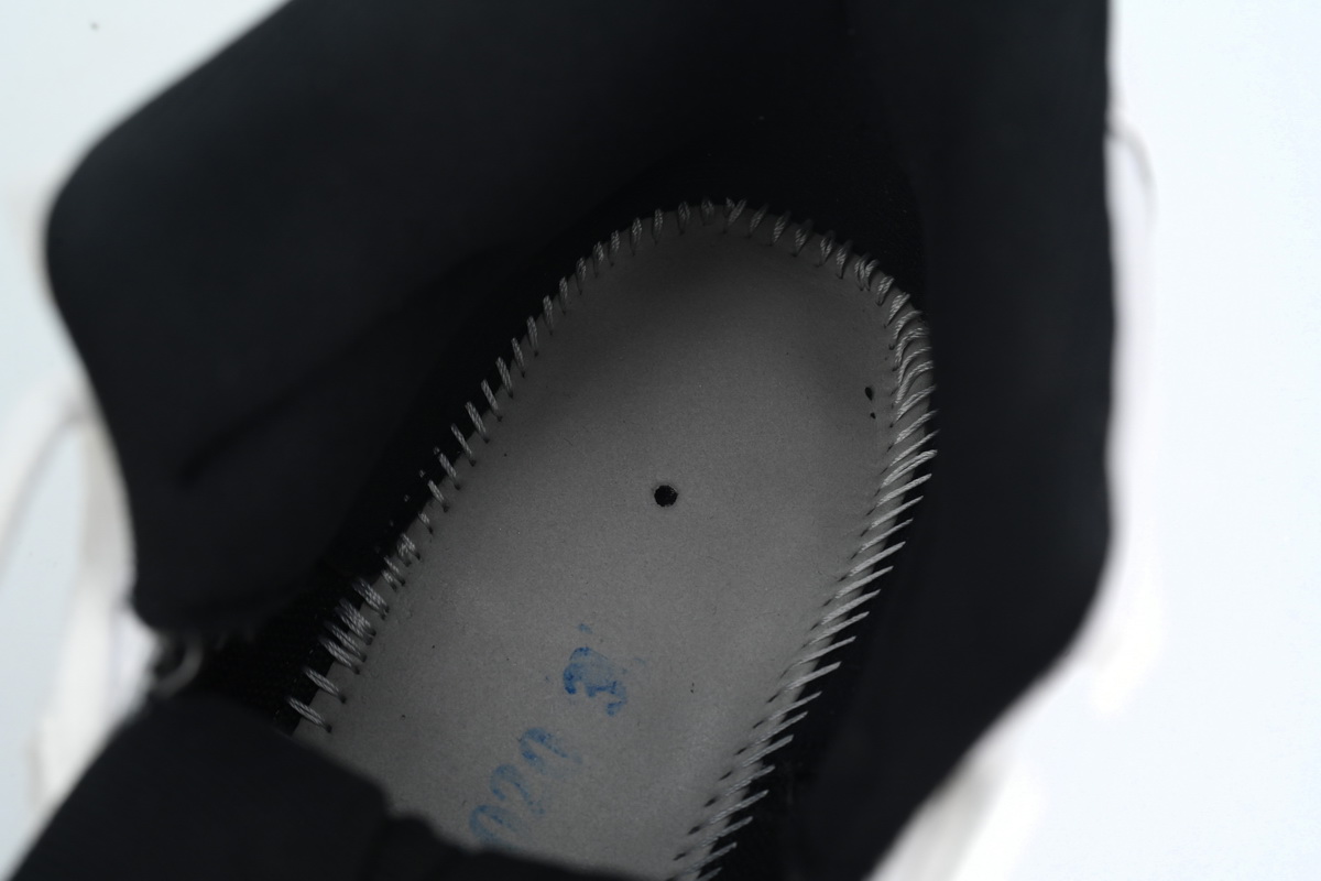 Pkgod  Air Jordan 11 Retro Legend Blue (2024)