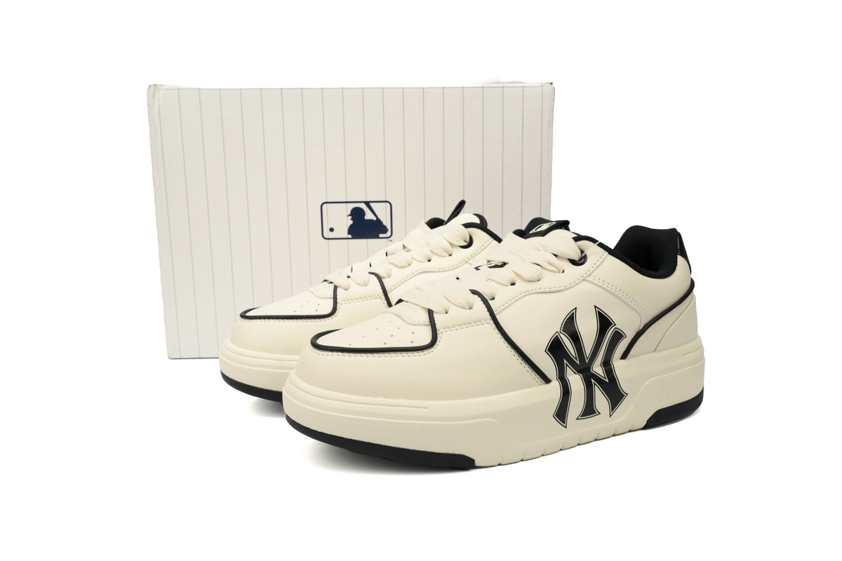    Giay MLB Chunky Liner White Black 3ASXCA12N-50MHS