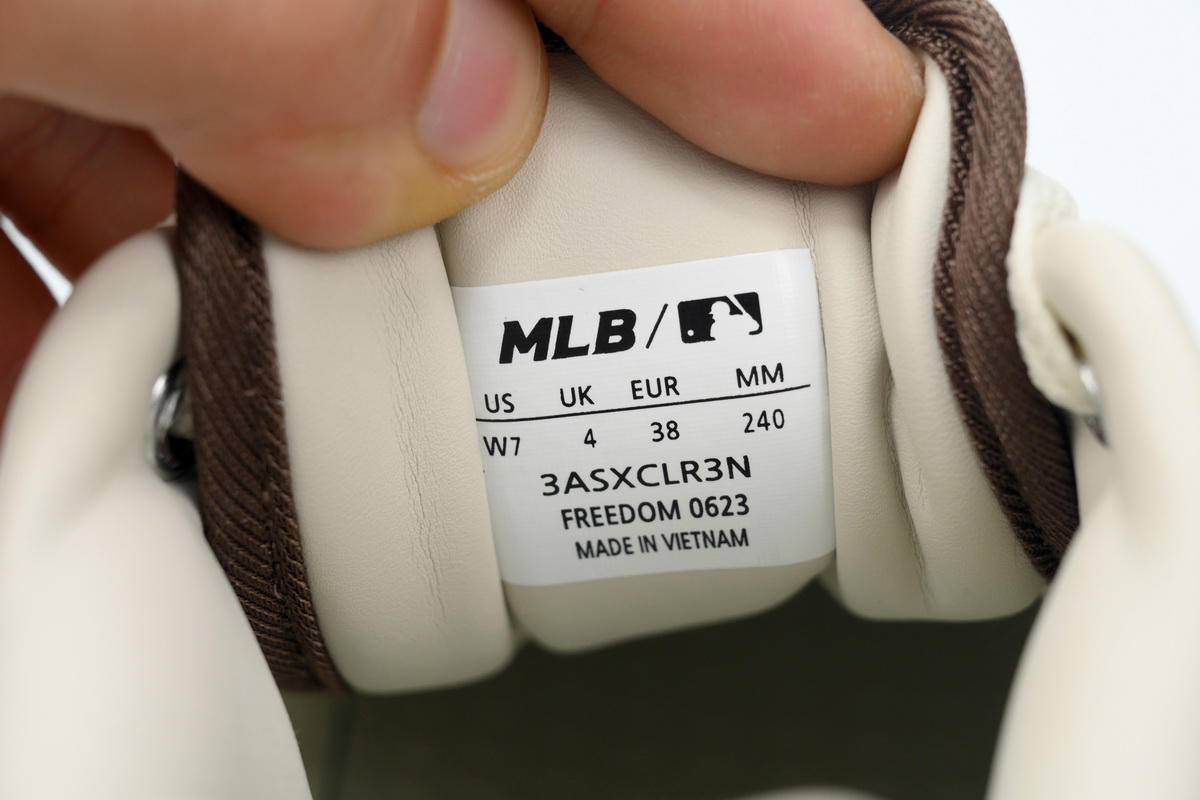    Giay MLB Chunky Liner Classic Monogram Brown 3ASXCLR3N-43BRS