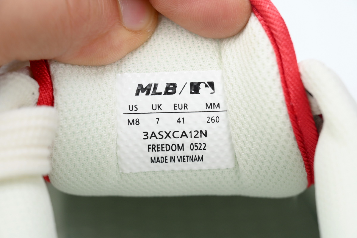    Giay MLB Big Ball Chunky P Mega Boston Red Sox 3ASXCA12N-43RDS