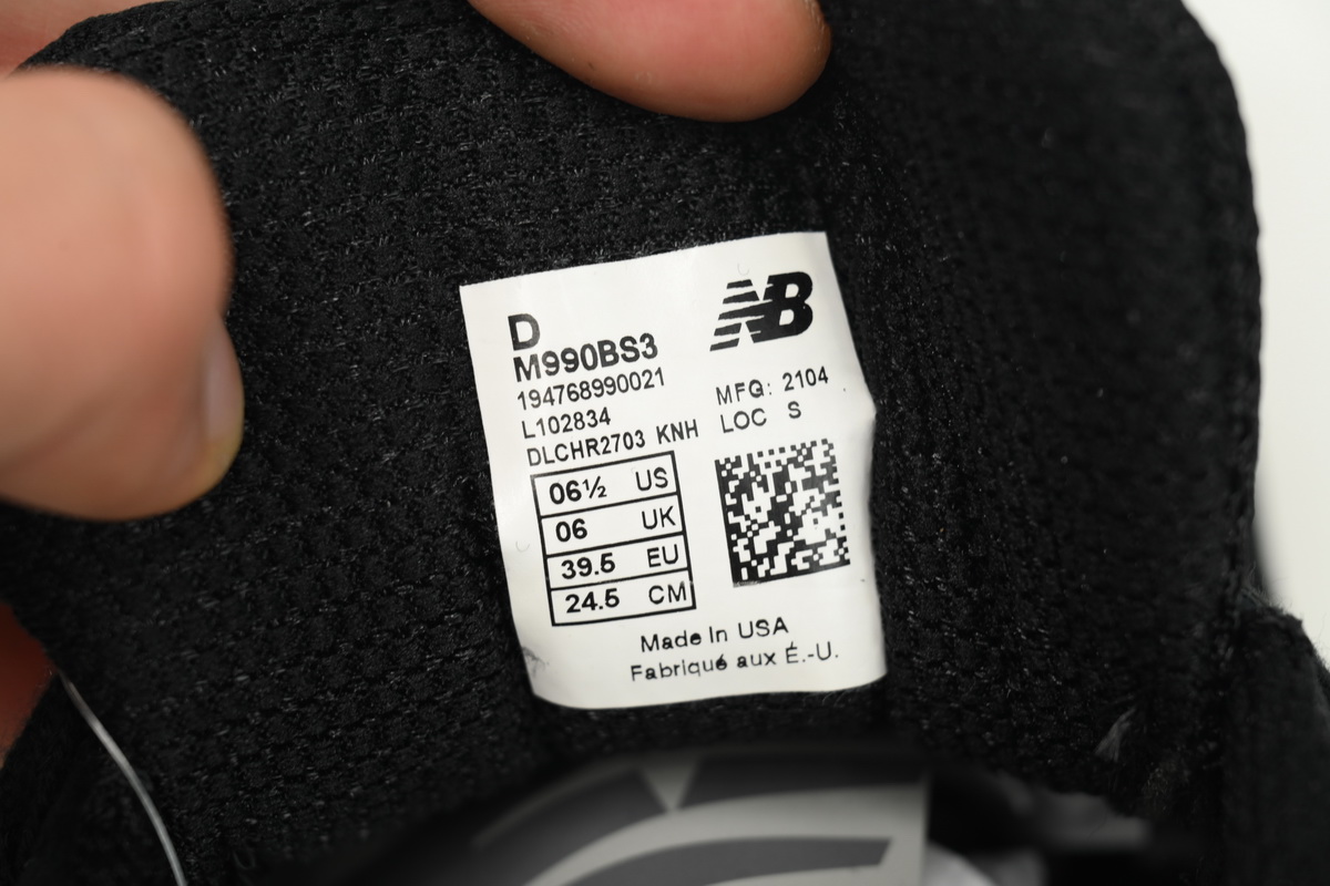    New Balance 990 Black And White M990BS3