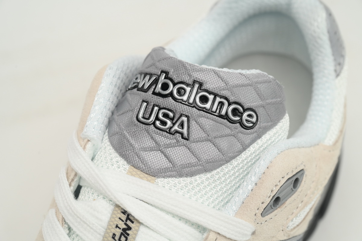    New Balance 990 Lnkjet Milk White M990BY3