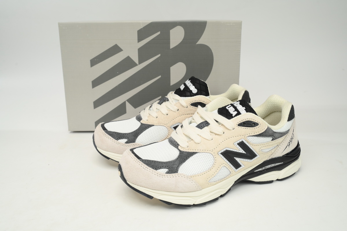    New Balance 990 Milk White Black M990AD3