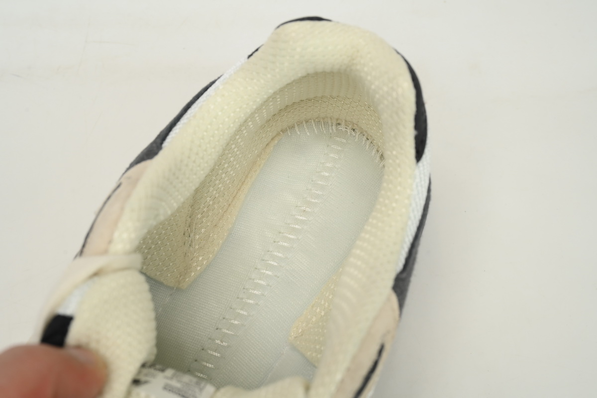    New Balance 990 Milk White Black M990AD3