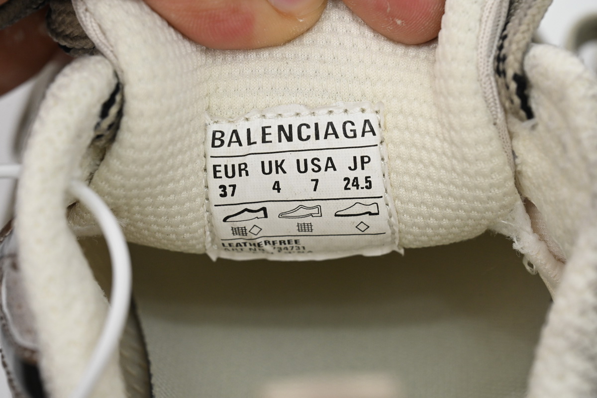 Balenciaga 3XL Beige 734734 W3XL6 0185 
