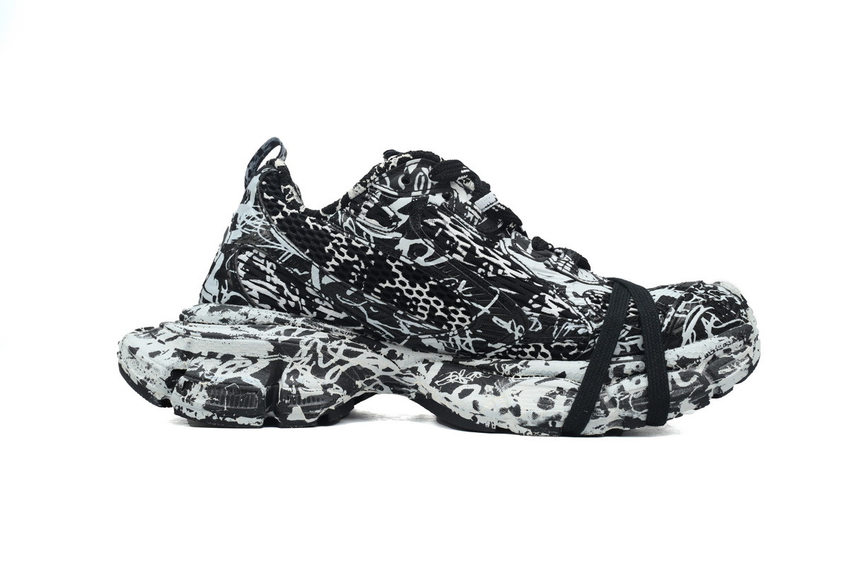    Balenciaga 3XL Lace-Up Sneakers Luminous Black Graffiti 734731 W3XDC 0236