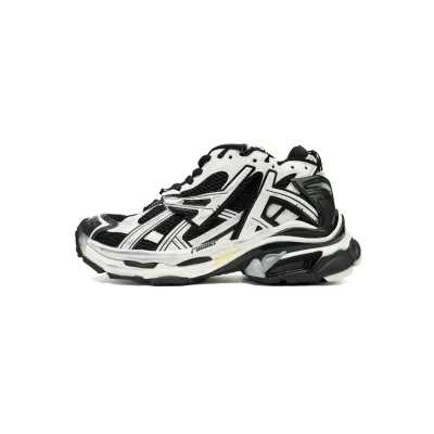 Balenciaga Runner Black White 01