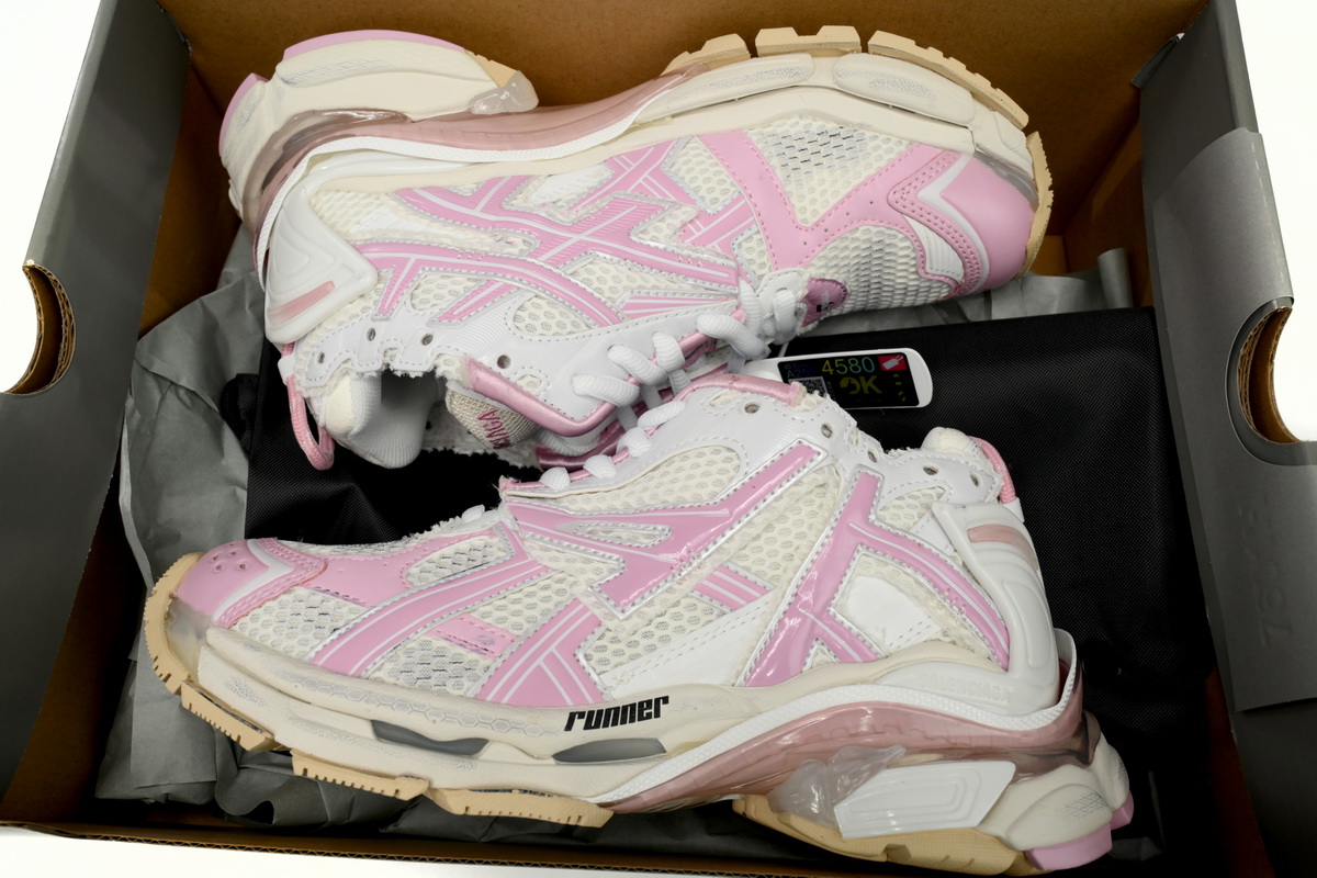    Balenciaga Runner White Pink